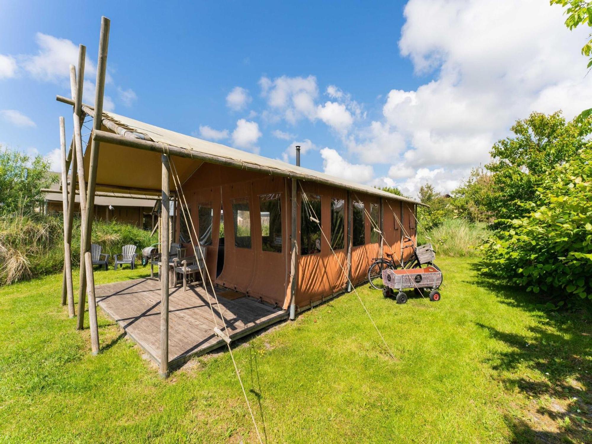 Quaint Bungalow In Callantsoog With Garden Exterior foto