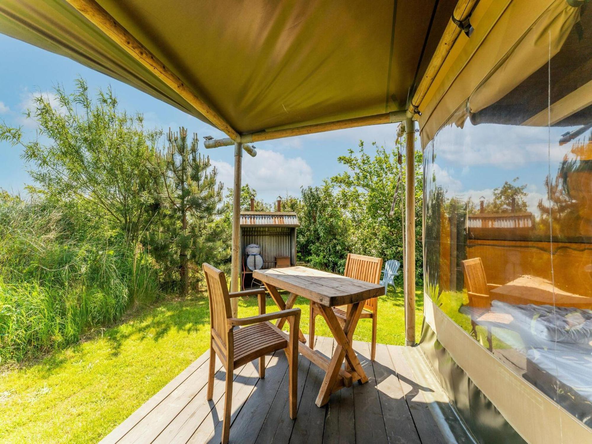 Quaint Bungalow In Callantsoog With Garden Exterior foto