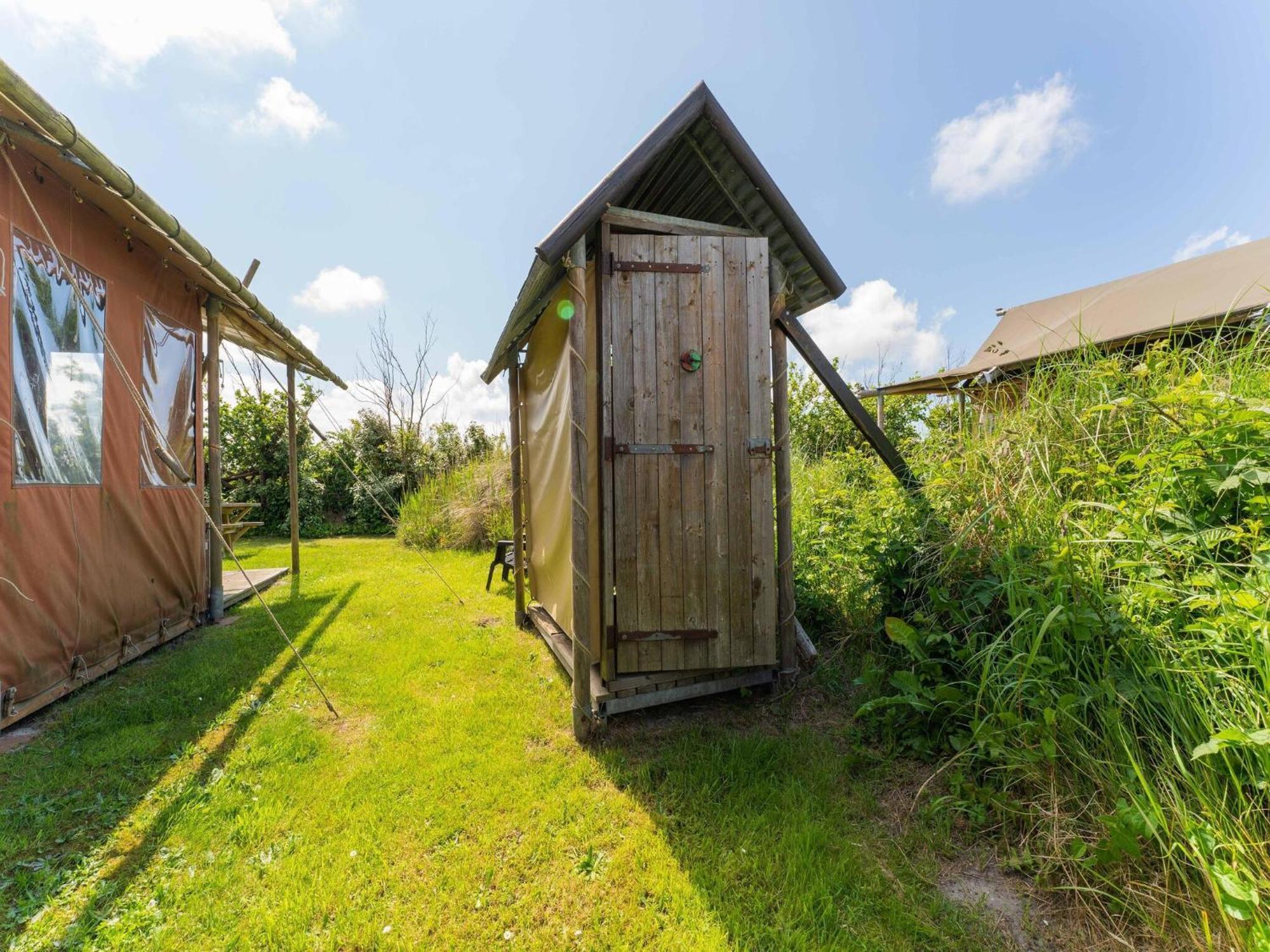 Quaint Bungalow In Callantsoog With Garden Exterior foto