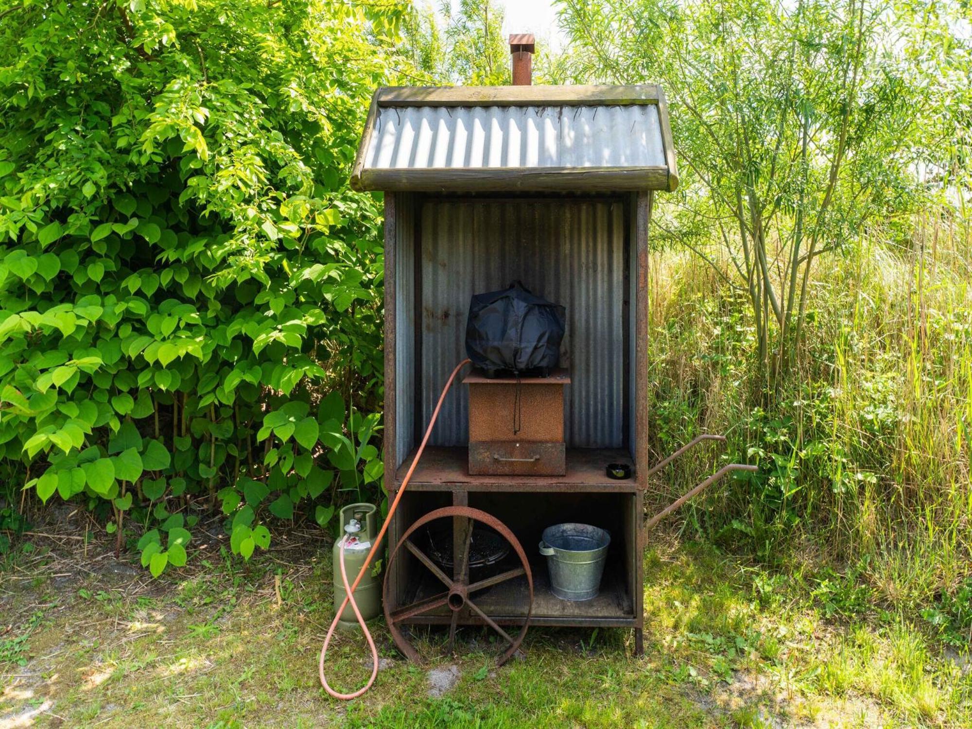 Quaint Bungalow In Callantsoog With Garden Exterior foto
