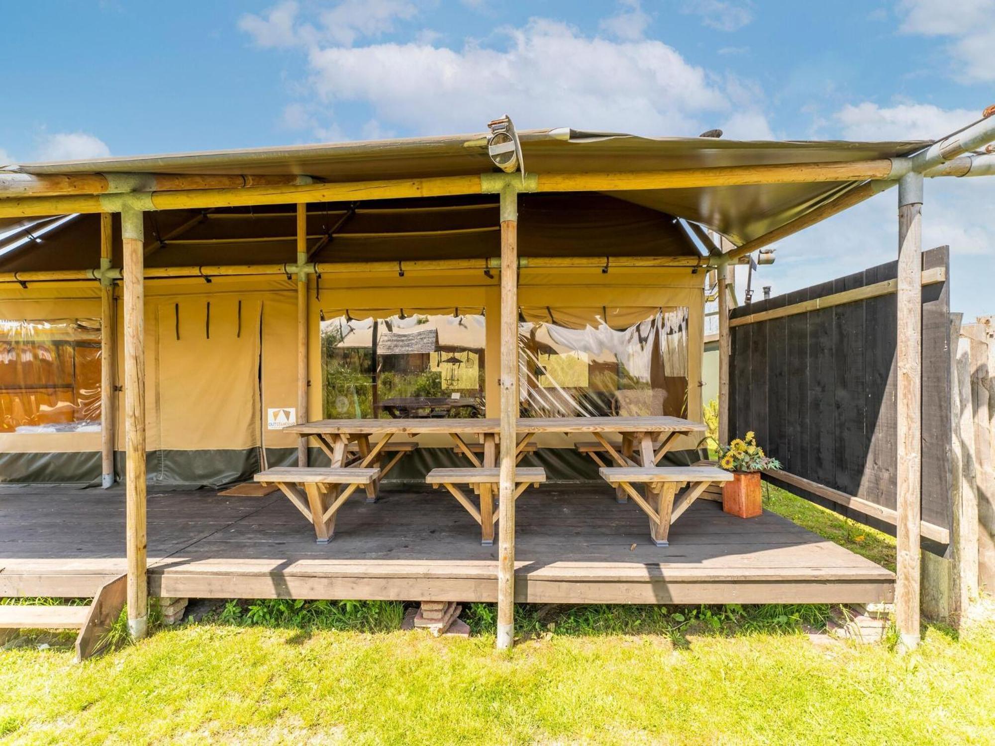 Quaint Bungalow In Callantsoog With Garden Exterior foto