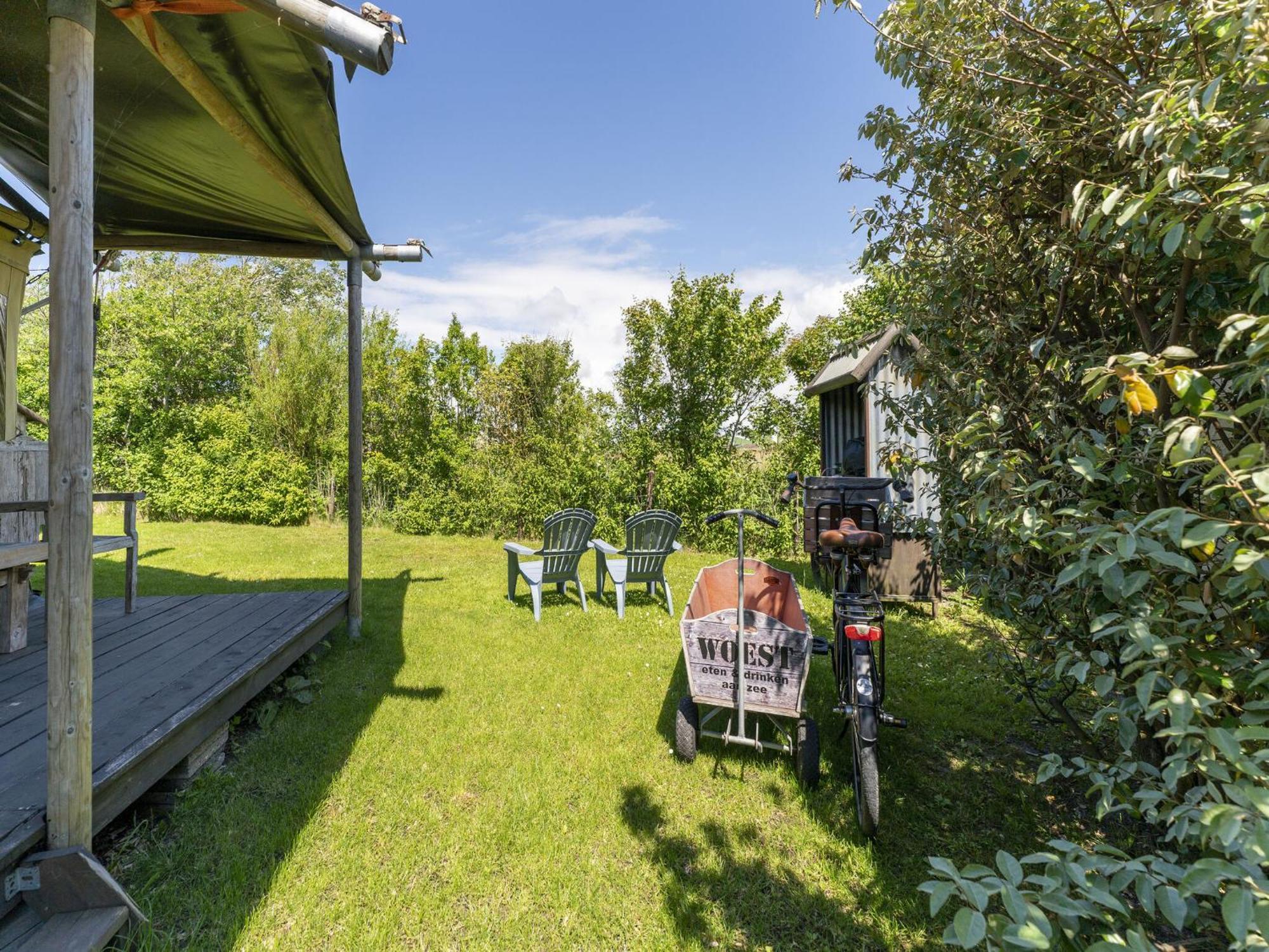 Quaint Bungalow In Callantsoog With Garden Exterior foto